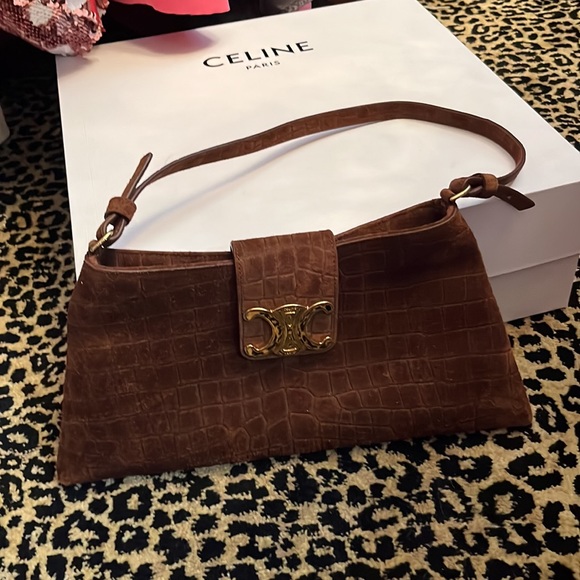Celine limited edition runway bag. Brown suede. Comes with box, papers and chain - Picture 12 of 12
